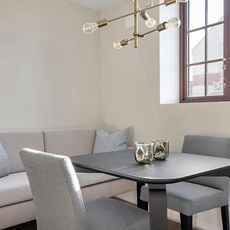 Vander - Pedersgata Apartmán *